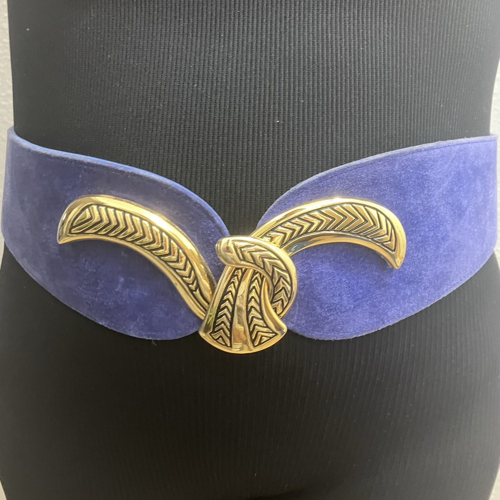 VTG Suede Leather Belt Blue Ornate Etched Gold Tone Interlocking Hook Buckle